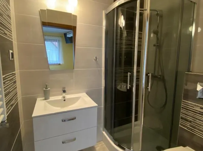 Daria Goscinne 카르파츠